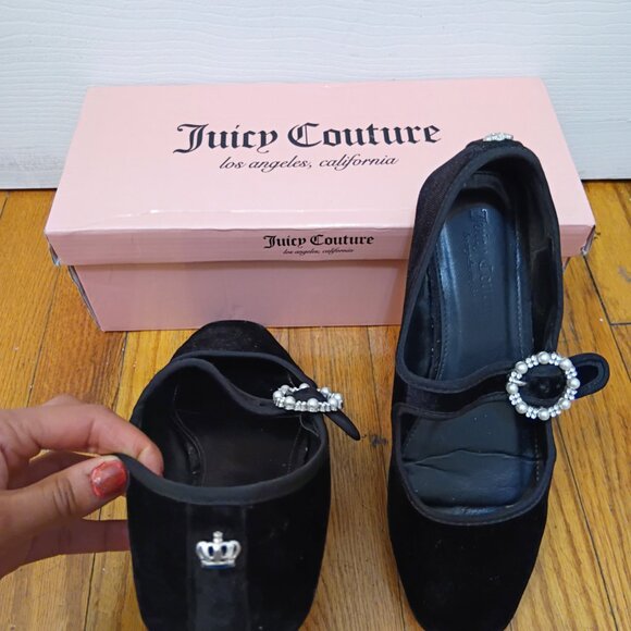 Juicy Couture Black Velvet Flats - Faux Pearl Diamond Silver - Picture 7 of 9